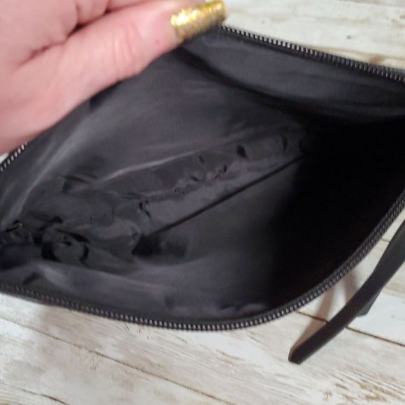 2 Victoria's Secret Bags Cosmetic & Change Purse Rainbow‎ Sequin & Pink Pleather - Picture 5 of 11